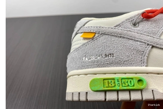 Dunk DJ0950-110 13 O-W Nike Low Lot 0201